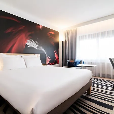 מלון Novotel