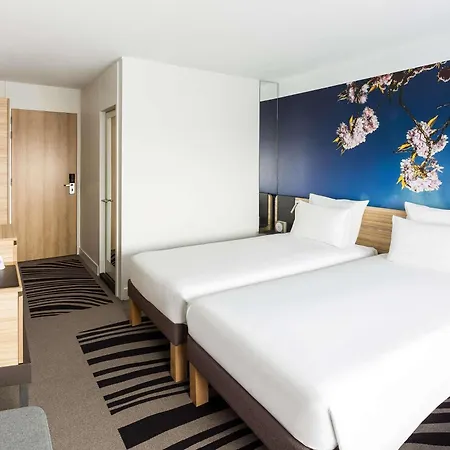 מלון Novotel