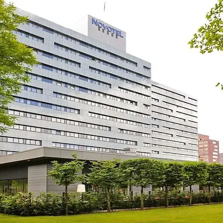 מלון Novotel 4*