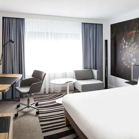 Novotel