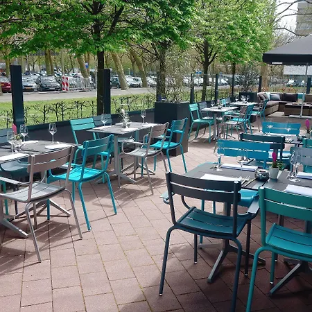 ノボテル シティ ホテル 4*