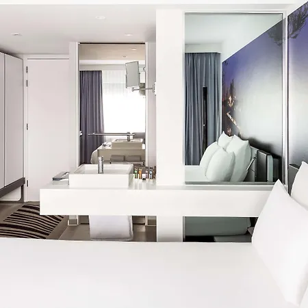 Novotel Hotel