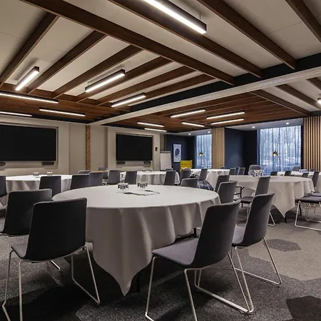 Novotel Hotel 4*